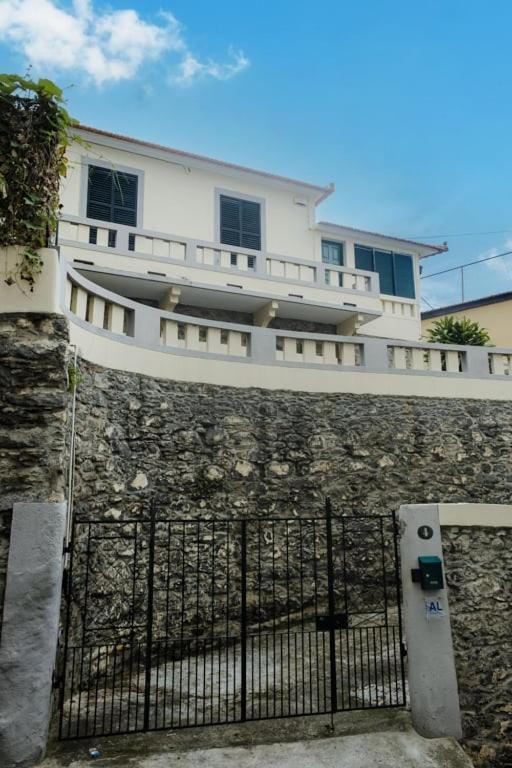 Hotel Guestready - Blissful Getaway In Funchal Esterno foto